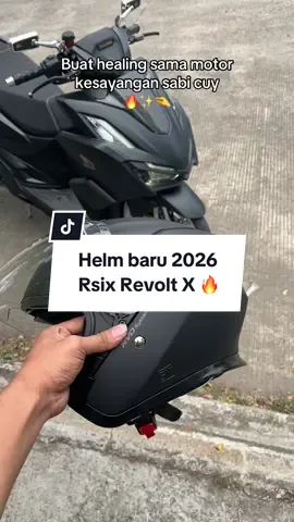 Bungkus sebelum di goreng😂 #helmetloverindonesia #rsixrevoltx #revoltx #helmhalfface #helmcowok 