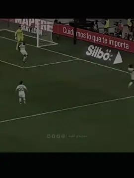 تخيل يقارنون بيلينكهام بيدري🤦‍♂️💔 .  .  . .  .  #مشاهدات #شروحات #متابعة #كرة_قدم #بيلنكهام💎✨ 