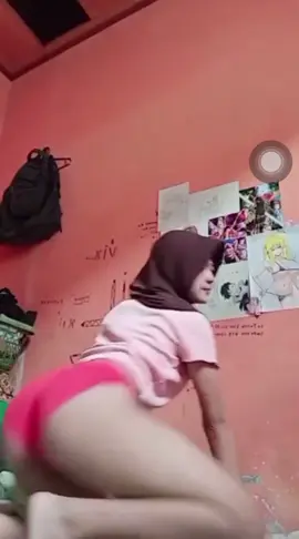 adik siapa ini ngeri bngt goyng nya #ukhti 