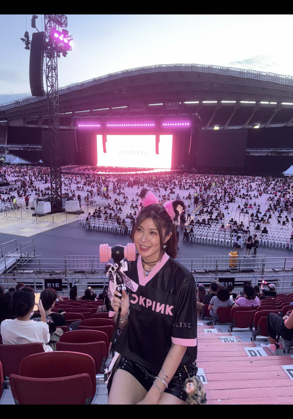 idc what ppl say, jennie is forever my number one 🤭💖 