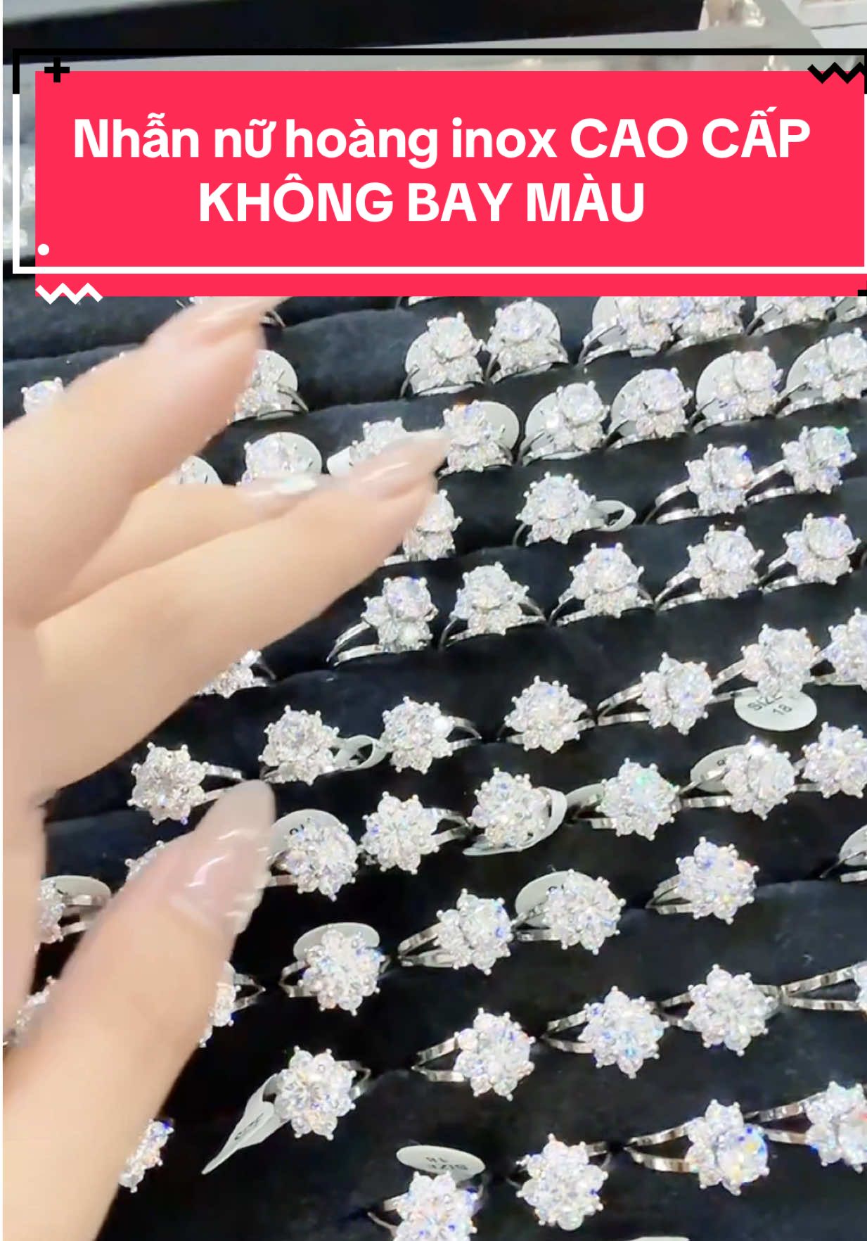 Nhẫn inox nữ hoàng Form cao siêu sang e về đủ size chất liệu inox đúc không dị ứng hay bay màu gì cả ạ#xuhuong #trangsuctitantrinhtran #nhaninox #nhan #phukien 