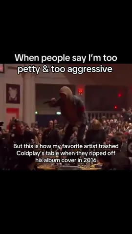 Oli Sykes is the biggest mood to be honest.  Happy Song 🙃 … that’s the spirit #bmth #bringmethehorizion #metalcore #metalcoregirl #olisykes 