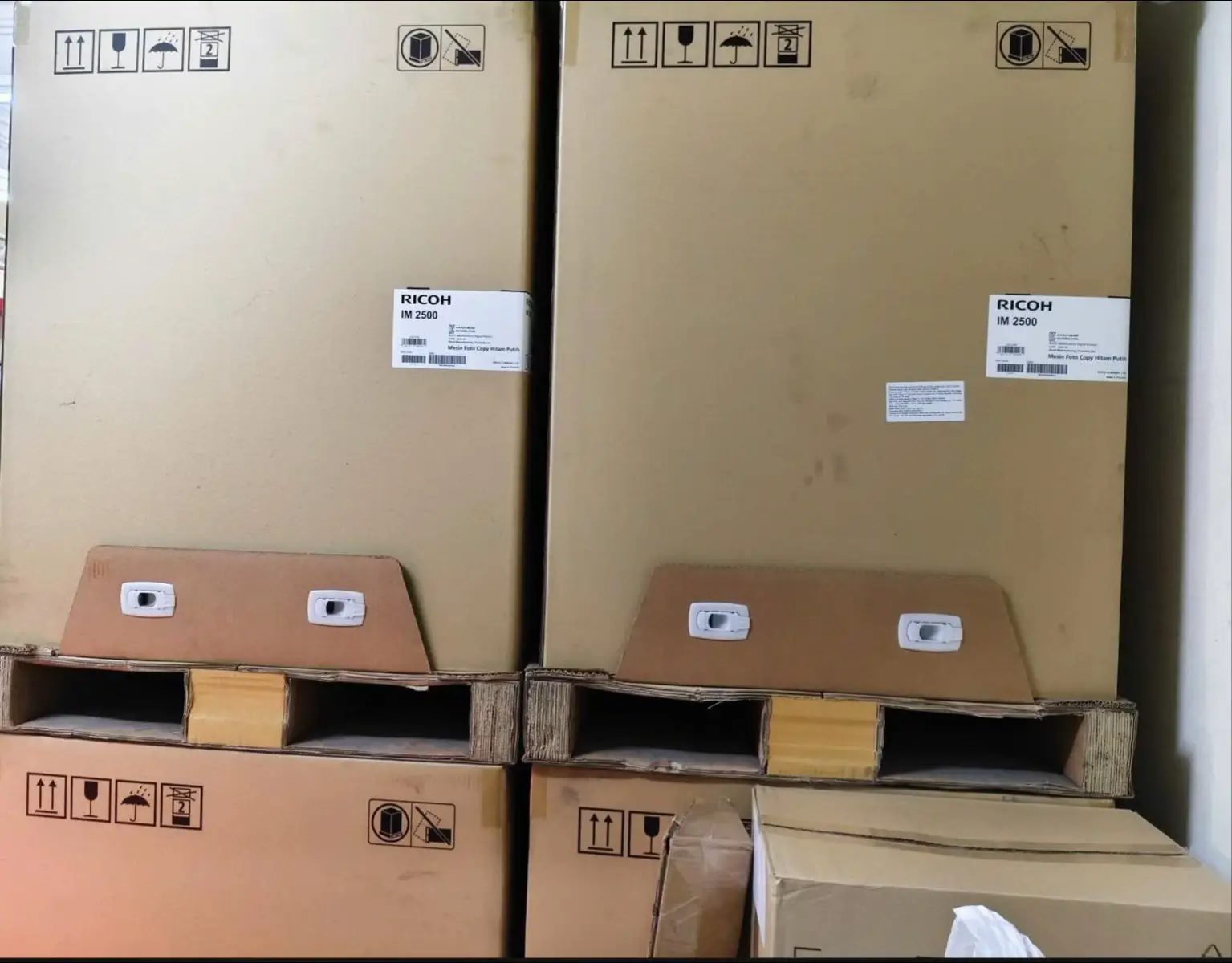 Hàng đã về kho 💥 RICOH IM 2500 – máy mới 100%, CO/CQ chuẩn hãng! Giá sỉ siêu tốt cho đại lý & anh em kỹ thuật 👷‍♂️ Alo là giao ngay – nhanh, gọn, chuẩn Nhật Tiến Thanh ✅ #RicohIM2500 #HàngMới100 #NTT