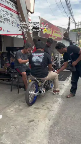 Jangan di p balap cuman kumpulan bapak2 yang kepengen muda 😅#metanolfuel 