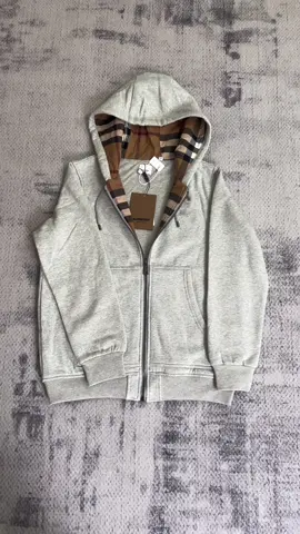 What's your favorite hoodie?🧐🧐🤩🤩#TikTokFashion #Burberry #hoodie#fyp 