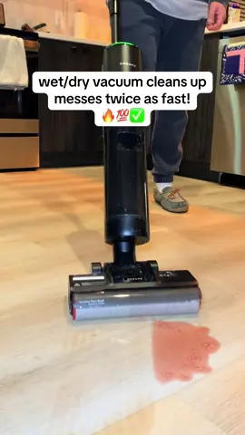 this mopping vacuum is a must-have for any homes with hardwood floors! 💯🔥✅❤️🙌 #hometech #vacuum #vacuummop #wetdryvacuum #vacmopcombo 
