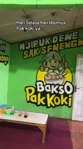Bakso Prasmanan Pak Koki 📍 Lokasi : Klero Depan Polsek Tengaran Deket Salatiga Gogle Map : Pak Koki Klero Buka Mulai Jam 11 - 21 Jumat Buka Jam 13 - 21 Hari Selasa Libur Ada Juga Menu Malam Nasi Goreng Spesial Masakan Angklo Buka Mulai Jam 17 - 00 Monggo Agendakan Pinarak…😁👍👌🙏  Josssjissss ramekannn….