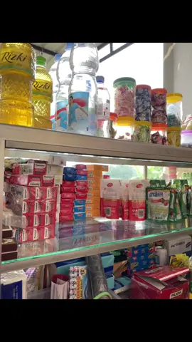 faktanya Tugas istri masih banyak lagi🤣#warung #trendwarung #warungsederhana #pyfツviral_❤ 