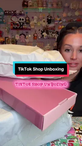 Oops she did it again #tiktokshop #tiktokhaul #unboxing #blindreact #unboxwithme 