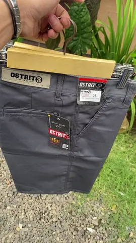 ayo kak buruan mumpung masih promo nih#celanapendek #100ribuandapat3pcs #celanachinos #celanamurah #celanasantai 