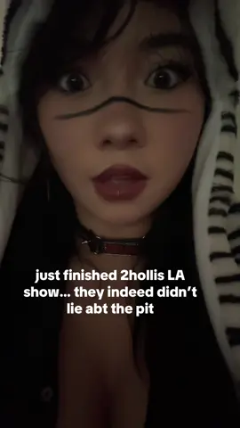 literally died #2hollis 