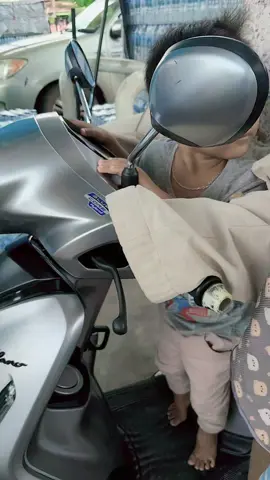 ข้างๆๆมีคนเเชวด้วย.55