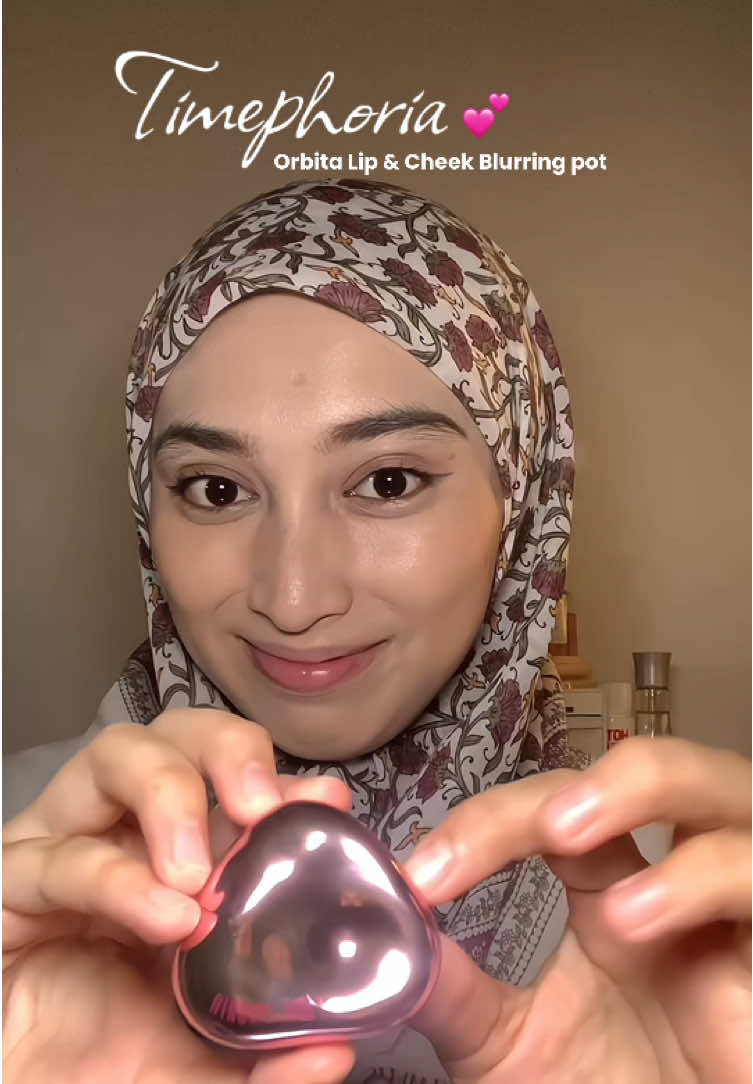 Timephoria ada aja gebrakan nya punya lip & cheek sebouncy ini gemes!🥰  #timephoriaviral #fyp #makeuphacks 