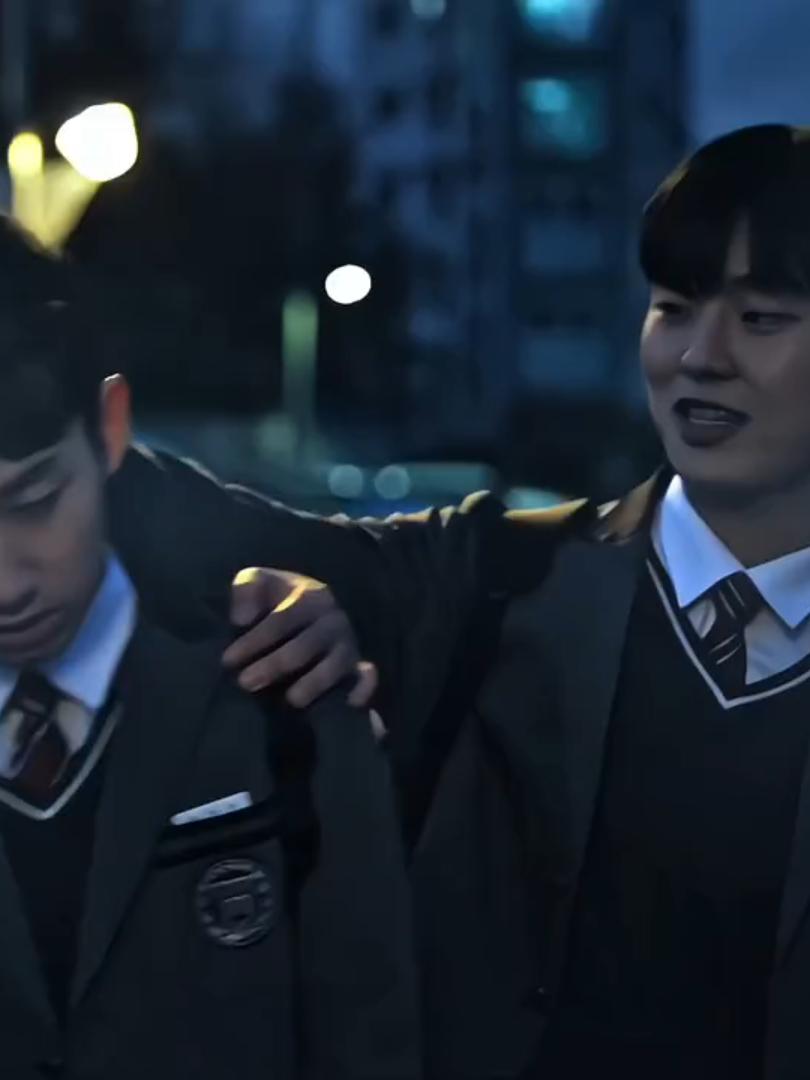 udah mukbangnya?  #choihyunwook #parkseungtae #taxidriver ##cloversq