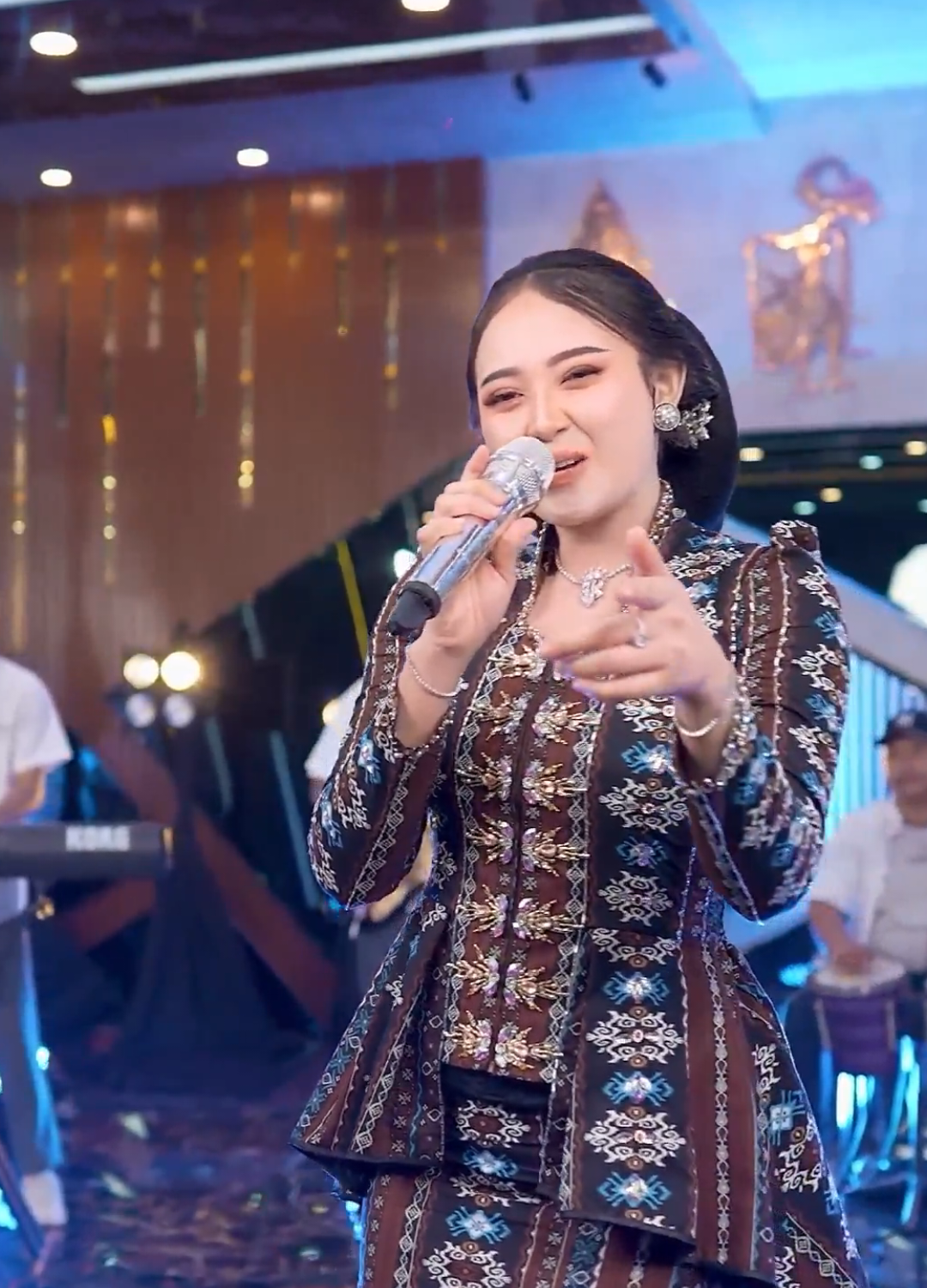 TIADA YANG LAIN / Silvy Kumalasari SEGERA TAYANG! ▶️ HIMAWAN MUSIC @omhimawan @himawan.music  #tiadayanglain  #silvykumalasari #omhimawan #himawanmusic 