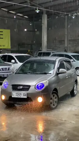 Bungkus gak nih? For Sale Kia Picanto 1.1 Cosmo 2010 Mt 🥰 #kia #kiapicanto #picanto #picantocosmo #jualbelimobilseken 