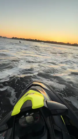 No words #fyp #jetski #sunset #westernaustralia #viral 