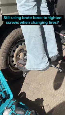 Still using brute force to tighten screws when changing tires?#wrench #impactwrench #cordlesswrench #toolset #DIY 