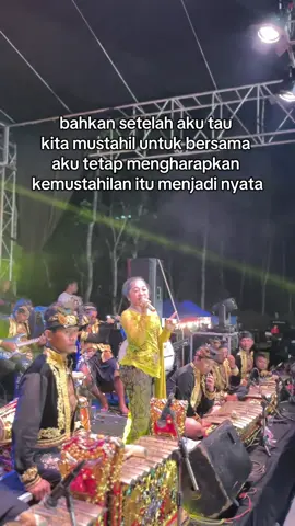 “impenku marang slirahmu sok kapan iso bersatu🥺💔” #sewatesgandrung #sad #salehokaryabudayaindonesia #fyp #adindaputri 