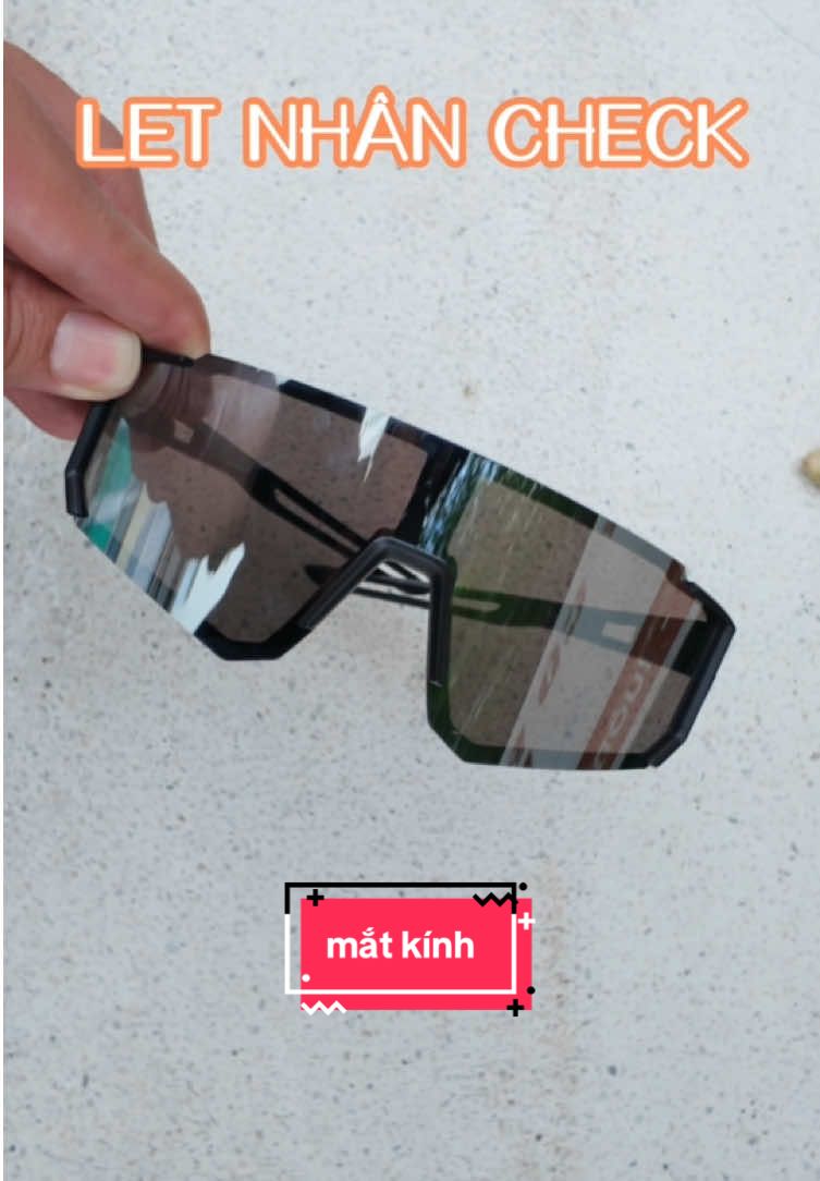 Ai chạy xe máy đi làm, đạp xe thể dục thể thao, hay chạy xe đường dài về quê thì tham khảo thử kính chống bụi cản gió này để bảo vệ mắt nha | Kính Dokcrazy | Nhân check #review #nhancheck 
