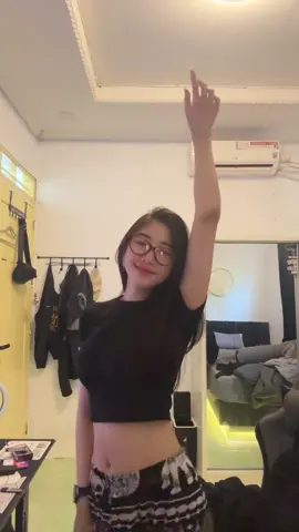 jujur ni lagu enak bgt!!