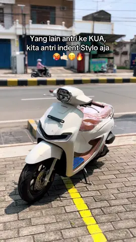 Putih, mulus, siapa yang gak pengen😭 #fyp #stylo #stylo160 #dealerhonda #honda 