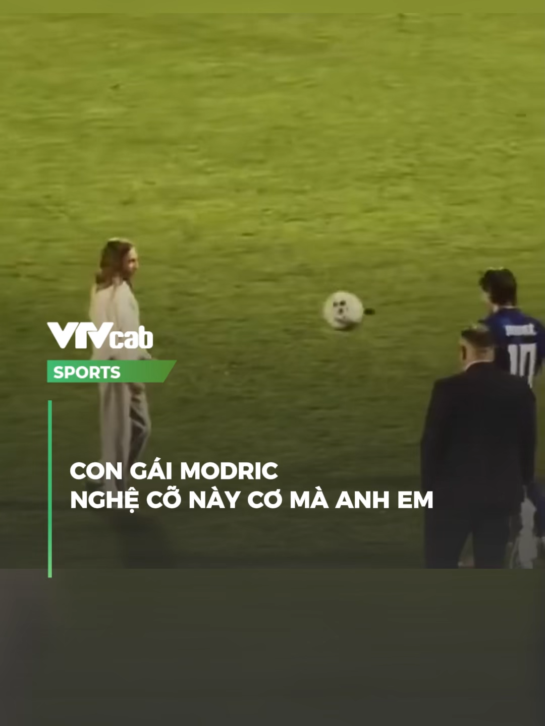 Nghệ phết đấy ae 👌 #vtvcabsports #SportsOnTikTok #SEAGAmes2025 #football #footballtiktok #mlt