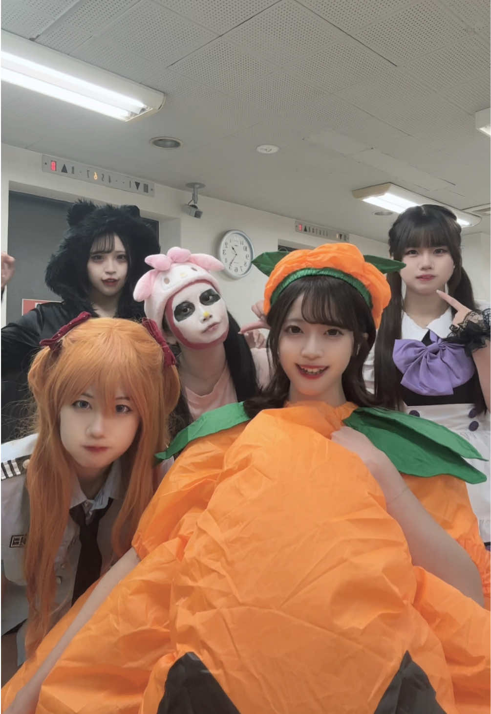 コスプレ自由でいいよって言った🅿️がわるい #アイドル #ハロウィン 