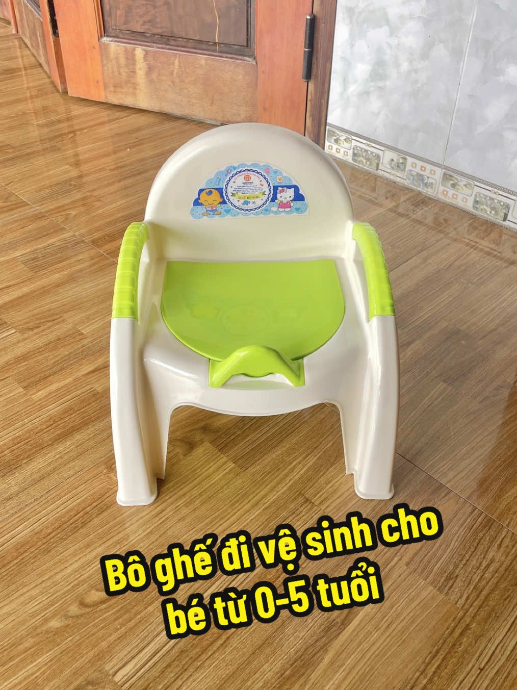 Tiện lợi, dễ dàng sử dụng cho bé 🥰 #boghe #bovesinh #chobe #beyeu #xuhuong 