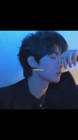 MAN WITH BLACK 🫦🖤#ZHOUYIRAN 