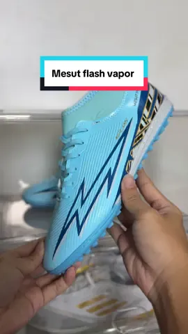 Mẫu Mesut flash vapor xanh lơ #tkhangsport #khangbangiay #sportsontiktok #giaybongda #bongda 