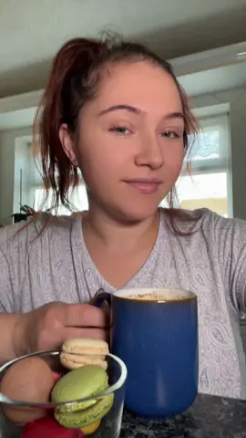 Bună dimineața 😂 #bunadimineata #buna #fyromania🇹🇩 #romaniatiktok #cafea 