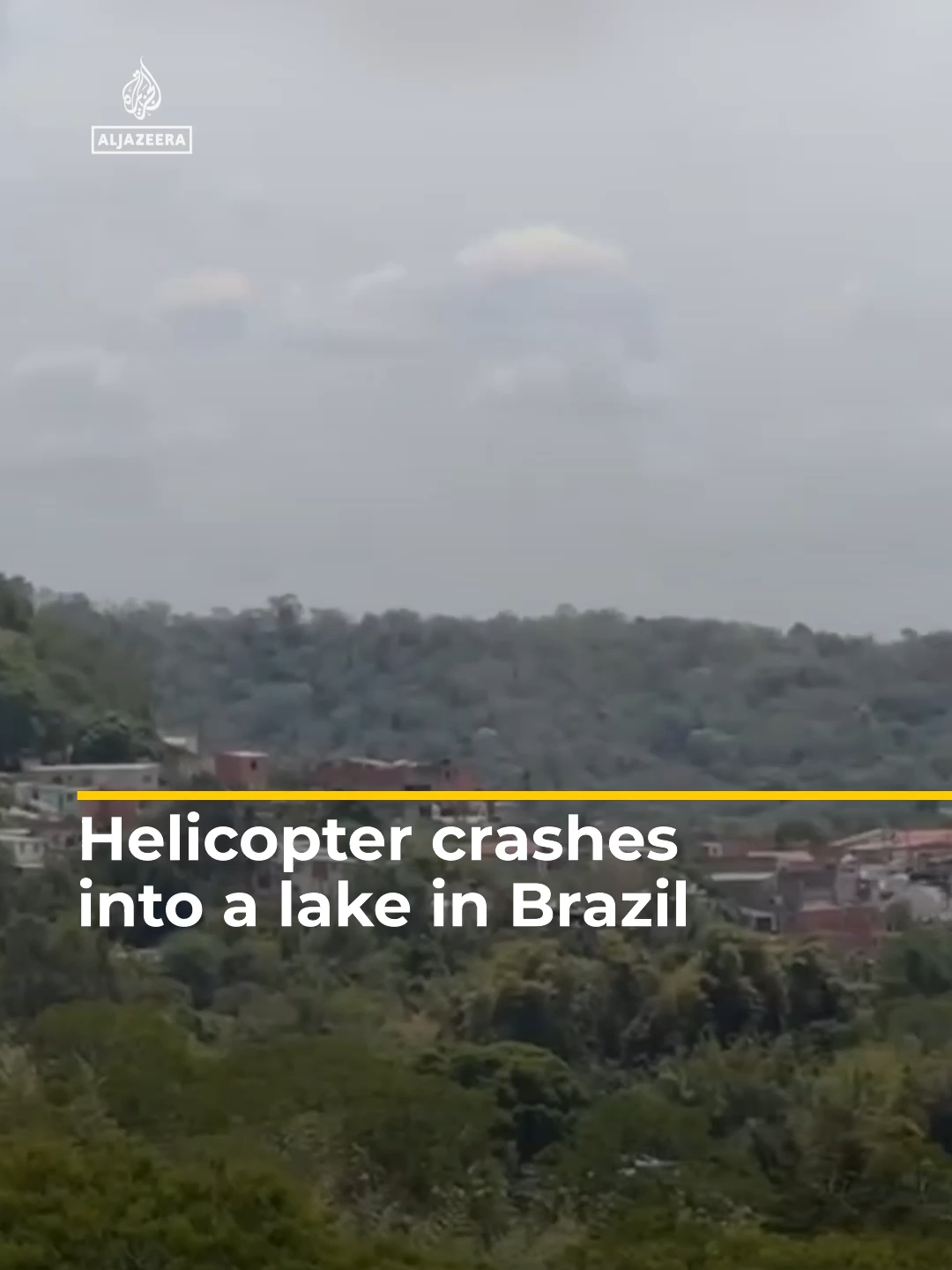 Videos capture the moment a helicopter spiralled out of control before crashing into a lake in the city of Sao Roque in Brazil. The passenger and pilot were both rescued, with the pilot being treated for minor injuries. #news #Brazil #SaoRoque #SaoPaulo