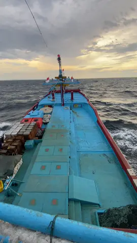 😇 #nelayanjuwanapati #bintangasiarejeki06 #kapalpursesainejuwana #asiamakmurgroupjuwana 