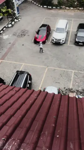 kalau parkir yang bener dip kedip #mazda3hatchback 