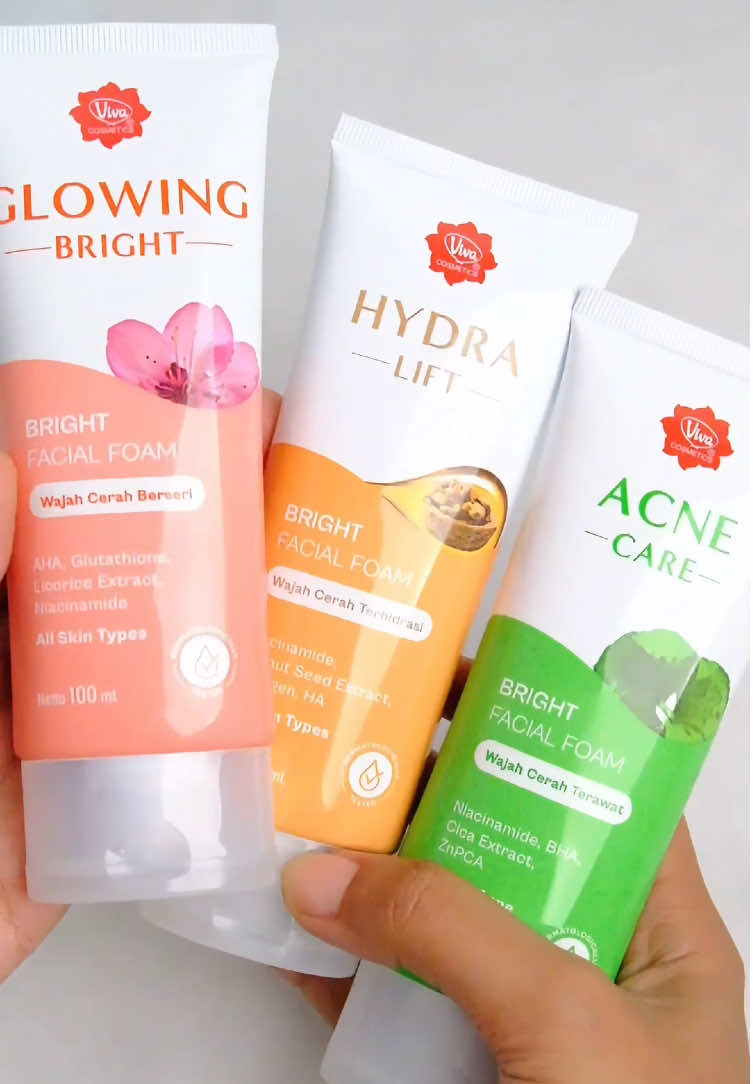 Akhirnya Viva punya facial foam yang kandungan skincarenya lengkap banget, mulai dari niacinamide, AHA, glutathione, BHA, sampai collagen 😘💗 #skincareroutine #facialfoamviva #facialfoam #facialwash #recommendations 