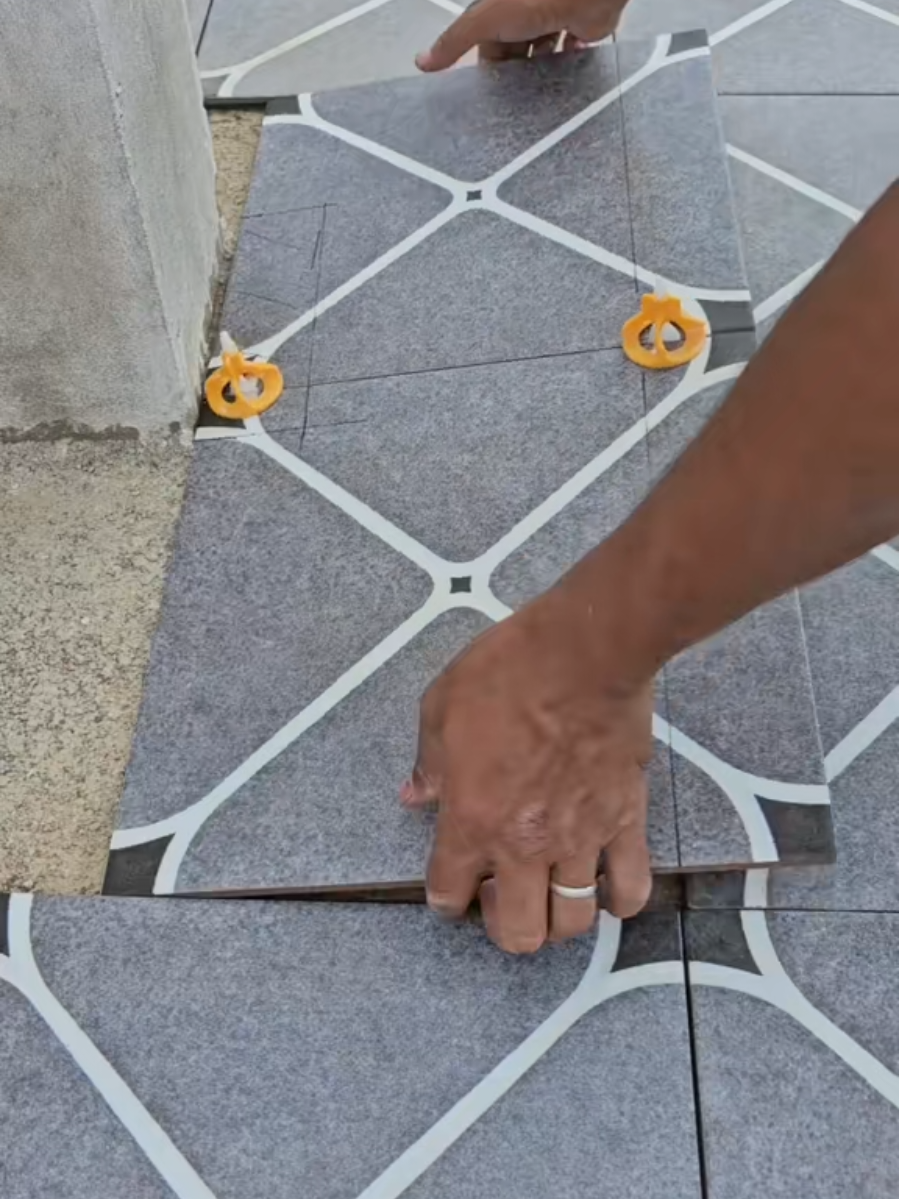 #TileHack #DIY #SmartBuilding #ConstructionLife  #في هذا اليوم 