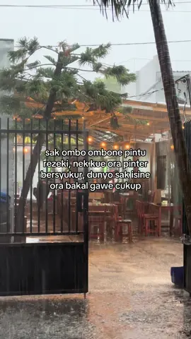 saestu😌 . . . jahe rempah, susu murni, pisang bakar, roti bakar, ketan susu,bakaran jagung sate dll OPEN JAM  ⏰ 16.00-00.00 WIB  🕹️JL PRAMUKA NO 22B WERGU WETAN KUDUS  🕹️GOOGLE MAPS : Jahe Rempah KaliDjaga  ( sma 1 kudus ke barat 300meter, sebelum alfamidi & obonk chiken ) . . . #kudus #jaherempahkalidjaga #jaherempahkudus 