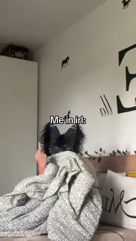 PLS IGNORE THE MESS #reletable #fyp #viral #therianmask #mask 