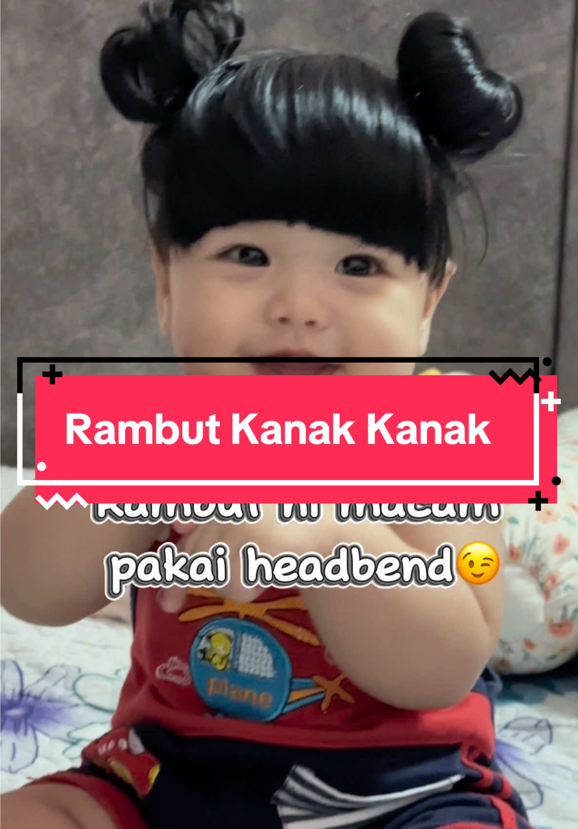 Helokk ke tidak?? Comel kan? Dia memang lahir kurang rambut depan😹 Mama okay je. Tapi nak merasa tengok dia rambut lebat dekat depan time baby🤭 #rambutbaby #rambutpalsu #aksessoris #hairstyle #babyhair 