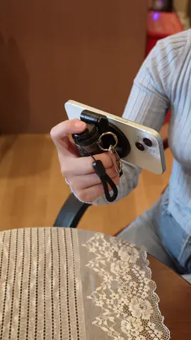 Magnetic mount: stick tight, use easy #phonestand #phoneholder #phonemount #selfiestick #tiktokmademebuyit 