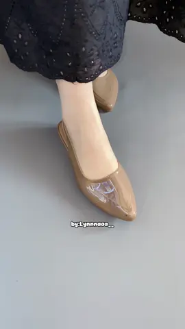 flatshoes simpel tapi cantik, harga murceee😍 #flatshoes #sandalwanita #sepatukoreanstyle #flatshoescantik #viralvideo 