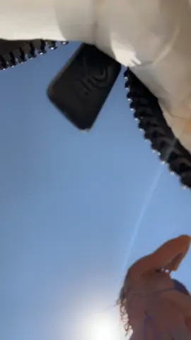 👀  #whatsinmybag? #hellothere #you #swearimnotastalker #tadcrazytho #beachdaze #catchmeintthewaterorattgegym