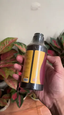 Uban hilang perlahan, percaya diri balik lagi 💯 #RambutHitamAlami #Yurizumi #HerbalShampoo