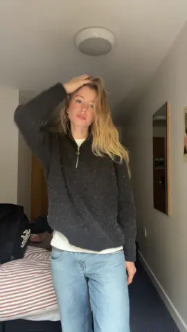 Alfit from other day in gf dorm #wlw #OOTD 