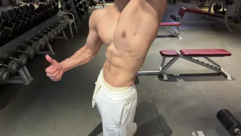 احضنك حيلل                                                   #fypppppppppppppppppppppppp #جيم #fypシ゚ #معضل #gym 