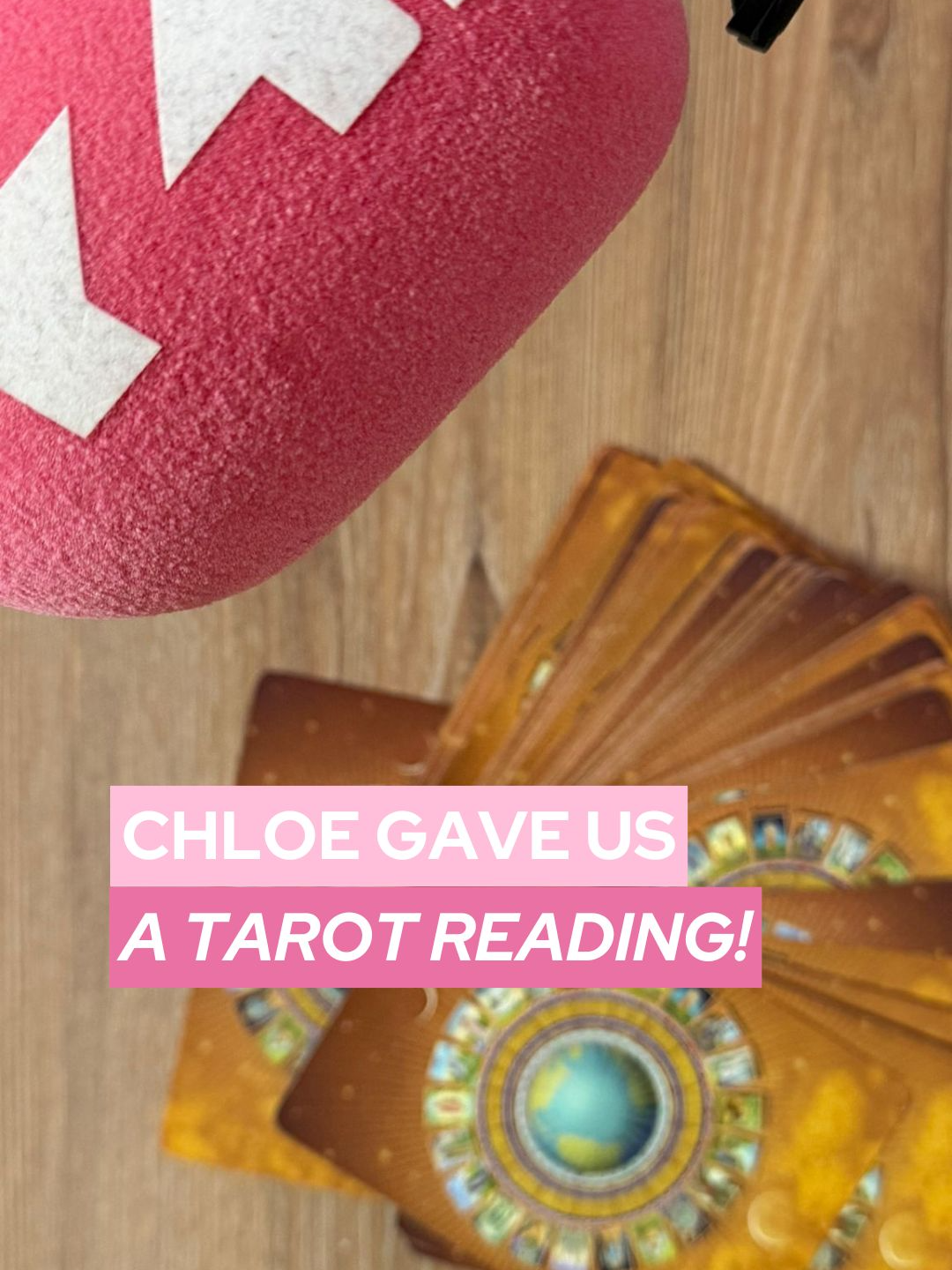 Chloe Mediumship gave Lauren a reading... 🔮 She opened up about Lauren’s relationship with her dad and how he might be connecting with her through her dreams 💭 The girls were shook. Listen to the full episode via the link in our bio (no Bonus this week girls it’s all on the main ep!) 🎙️