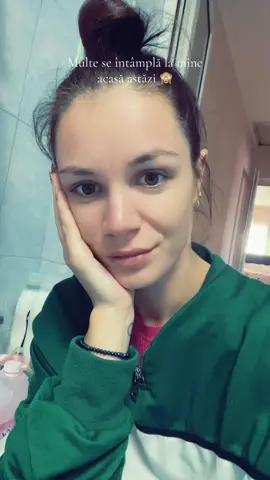 Toate produsele pe care le folosesc în căsuța mea le găsiți pe www.noblessfragrance.ro, codul 