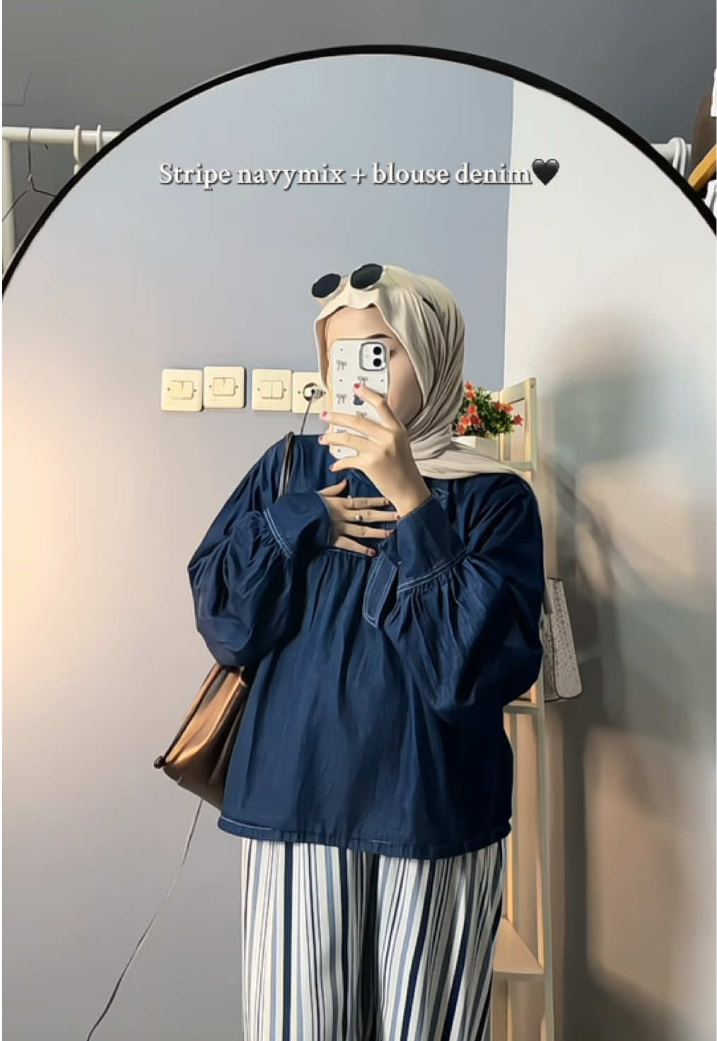 Stripe navymix jangan sampe kehabisan buruan co 🫶🏻  #promomakangajian #affiliatemarketing #ootdfashion #xybca #fypage 
