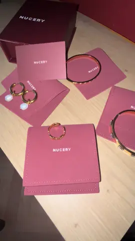 -50% avec le code Margot60 @ncyofficial @Mia Johnson mercii beaucoup les bijoux sont magnifiques 🤩🤩